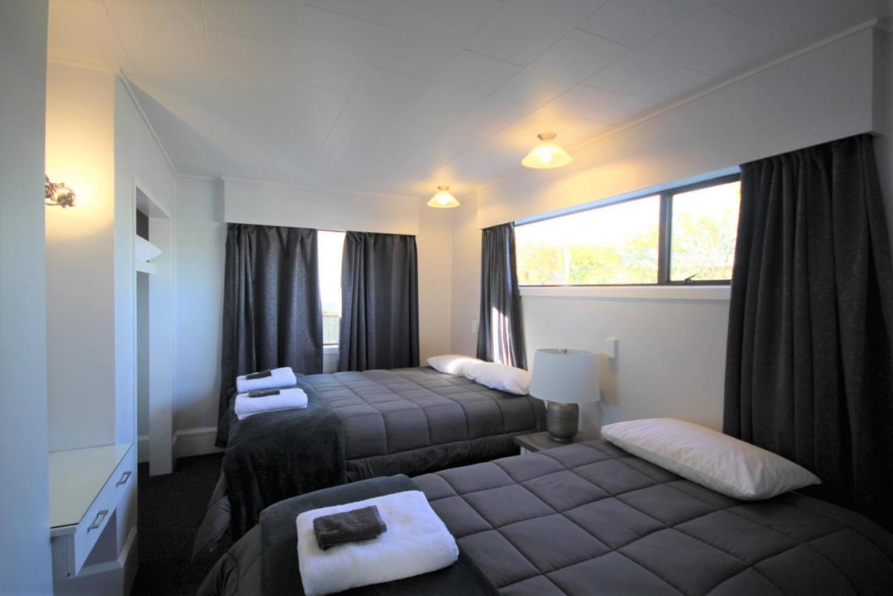Beach Lodge Motels Dunedin Extérieur photo